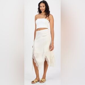 NWT Cream Lace & Satin Asymmetrical Slip Skirt Size Large
